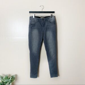 [Democracy] Gray Washed Mid Rise Ab Solution Denim Skinny Jeans